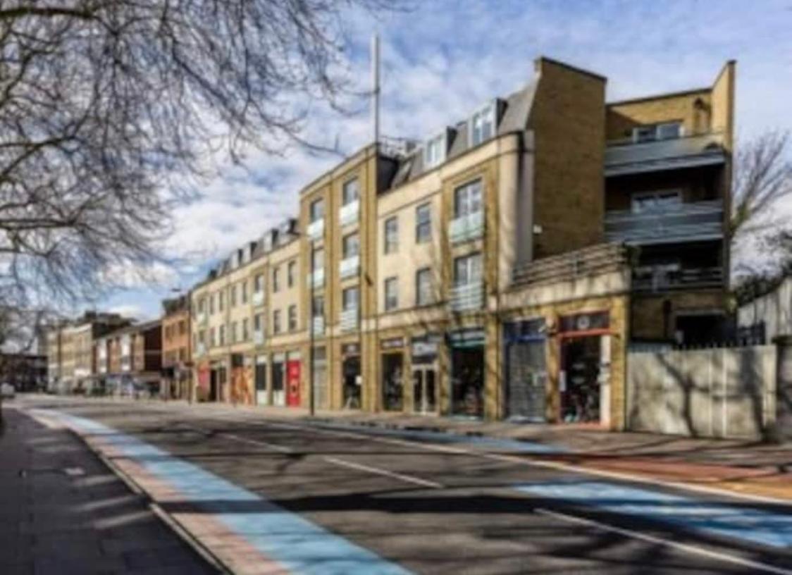 Centrally Located Flat - Battersea Park Road 런던 외부 사진